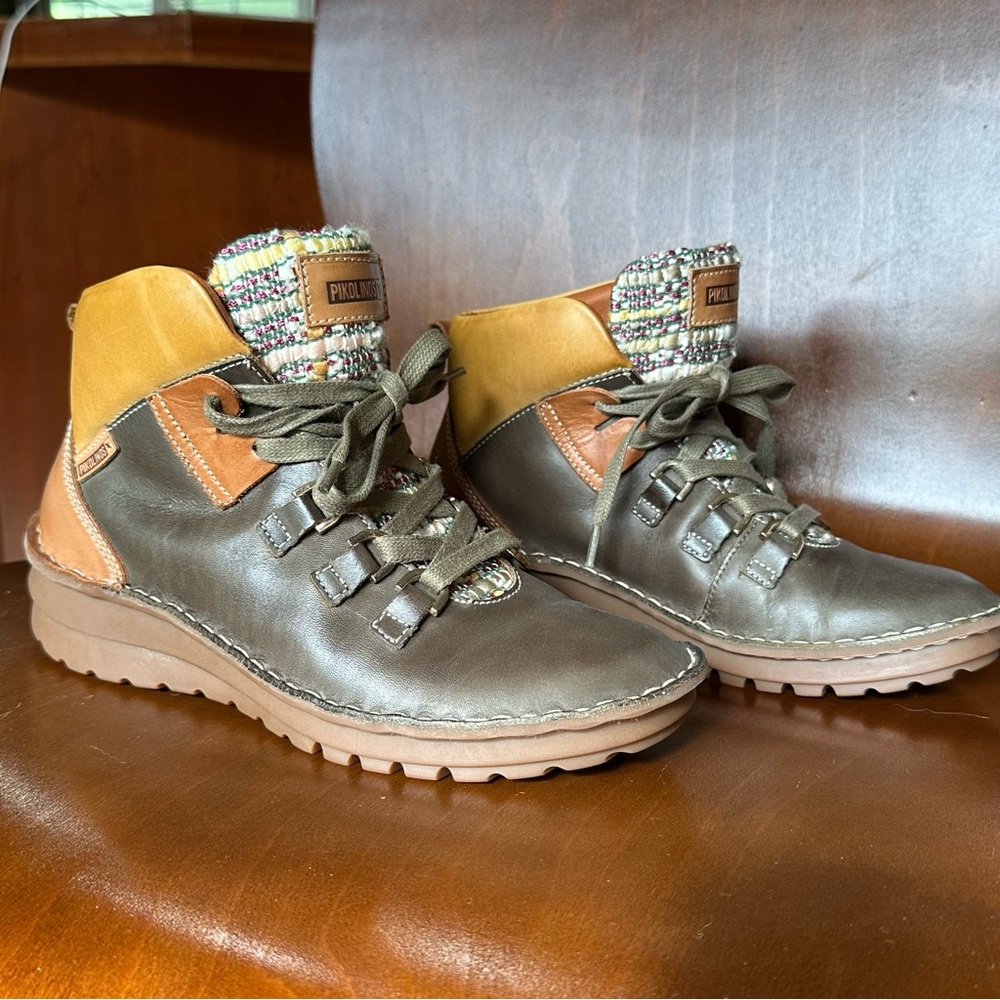 Pikolinos leather boots - size 36